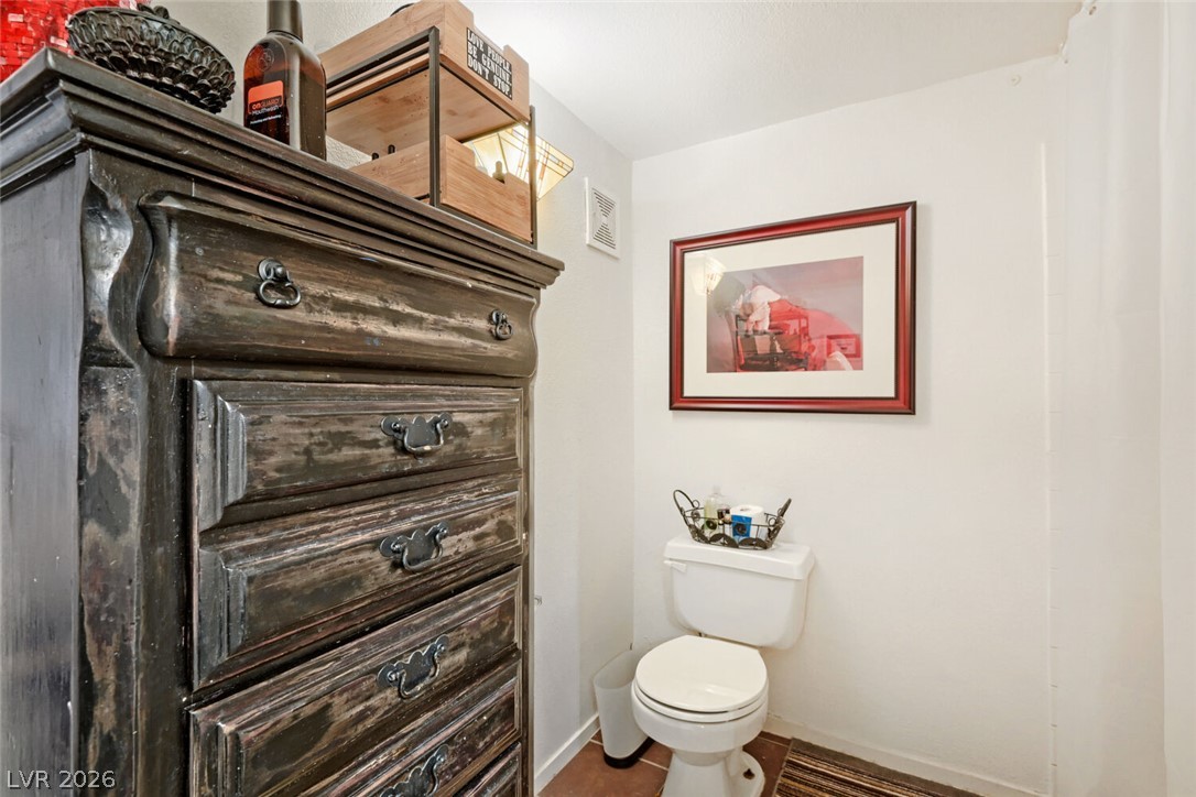 Photo 16 of 29, 8101 W Flamingo Road #1074