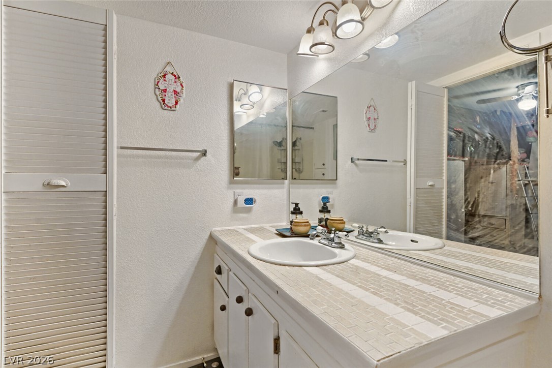Photo 20 of 29, 8101 W Flamingo Road #1074