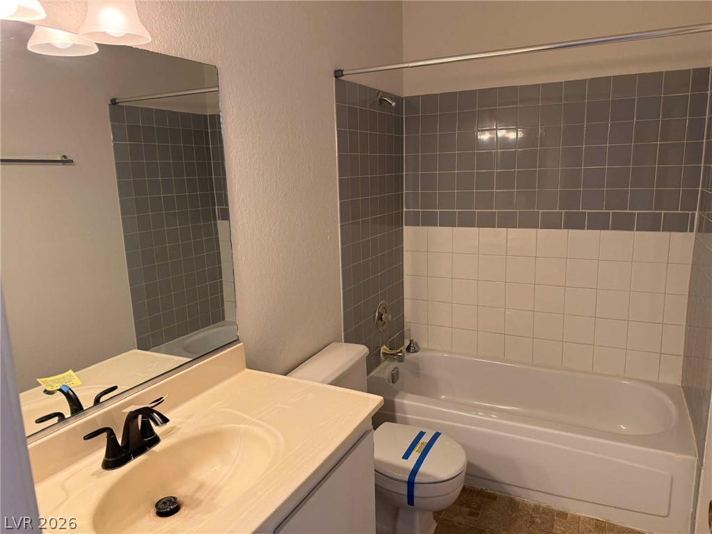 Photo 9 of 13, 761 Rock Springs Drive #202