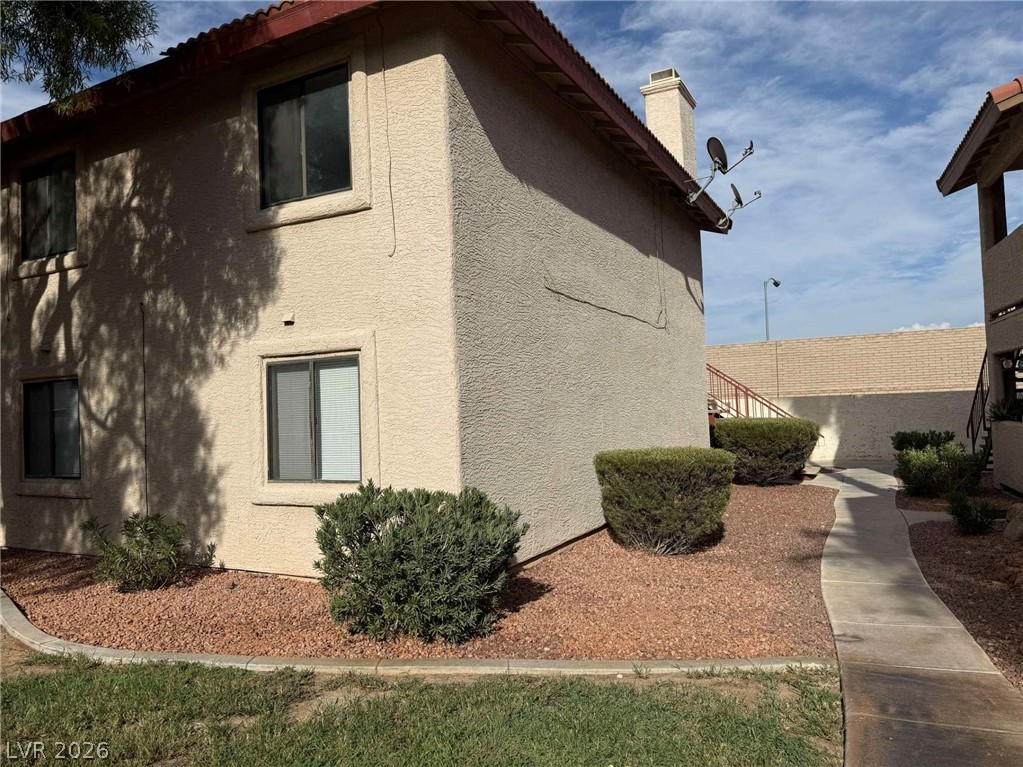 Photo 11 of 13, 761 Rock Springs Drive #202