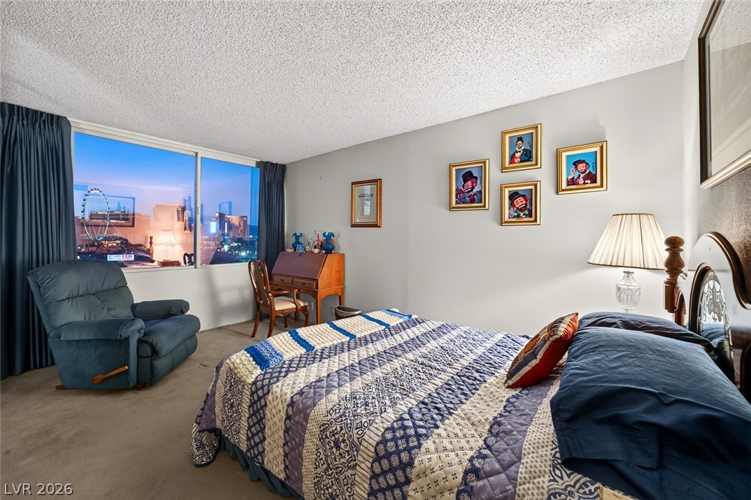 Photo 16 of 19, 205 E Harmon Avenue #1002