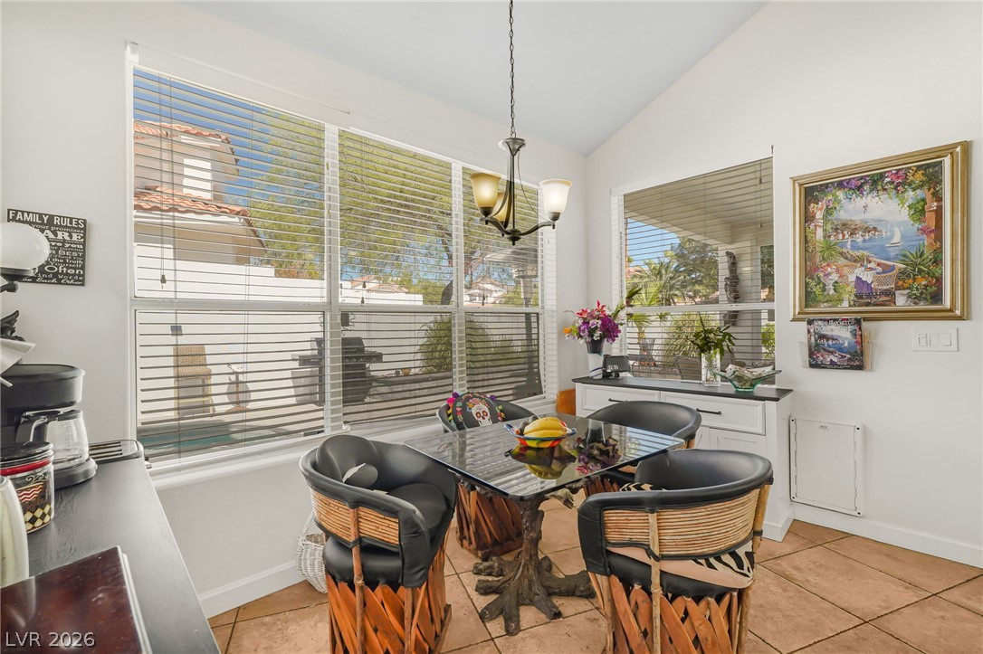 Photo 9 of 42, 1930 Davina Street