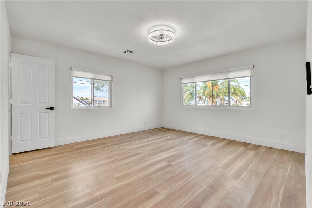 Photo 30 of 47, 4132 Butterfield Way