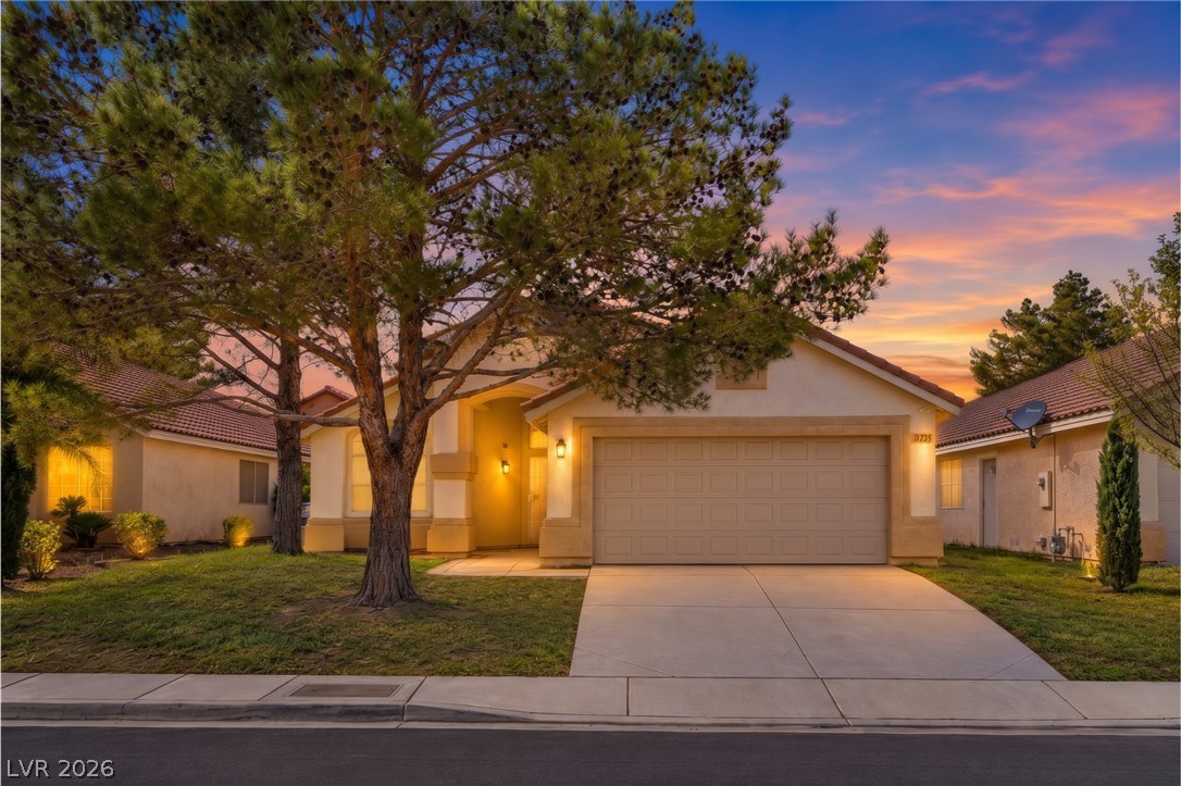 3735 White Ivory Court, Las Vegas 89147