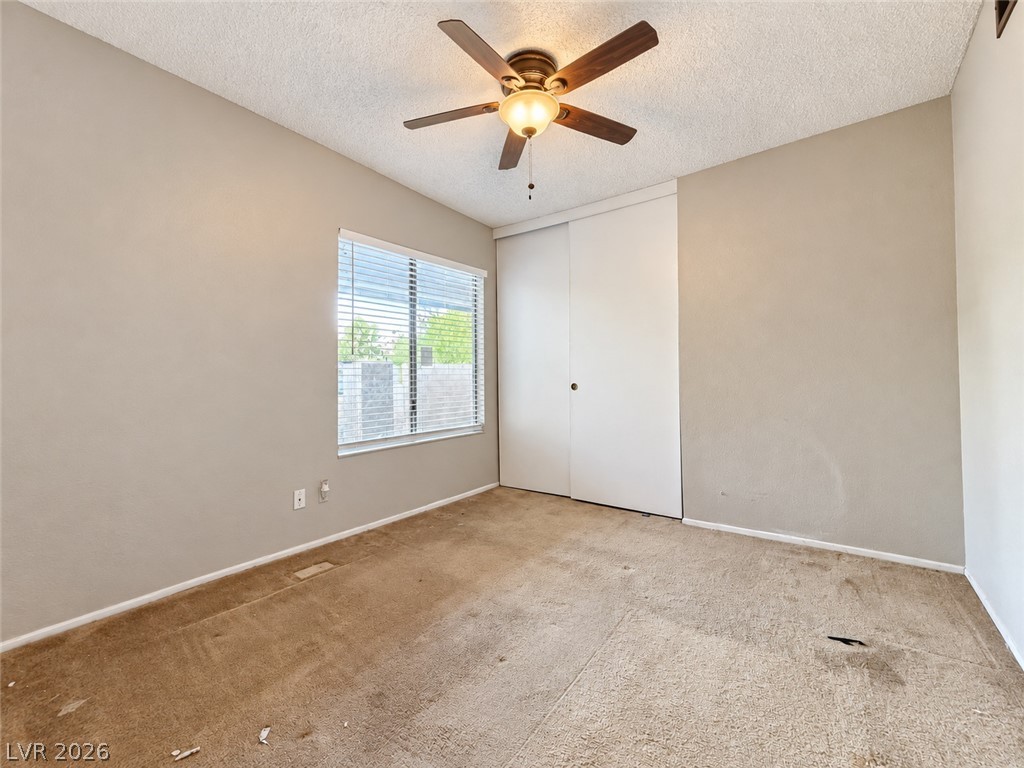 Photo 13 of 17, 4124 Autumn Street