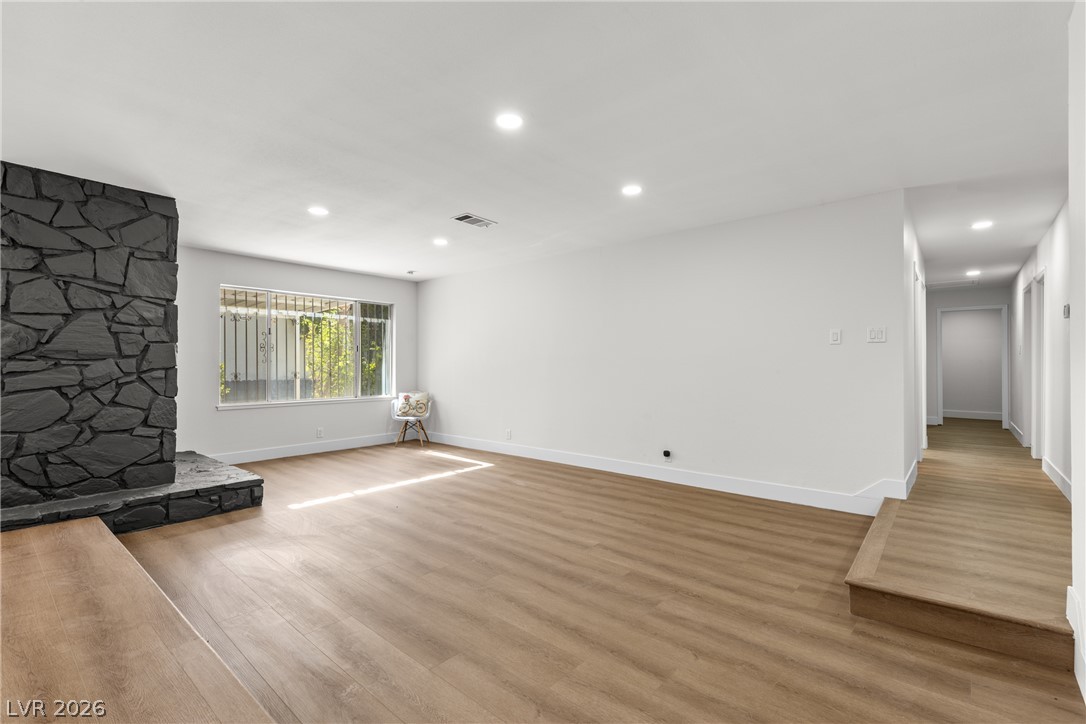 Photo 5 of 4681 Lancer Way