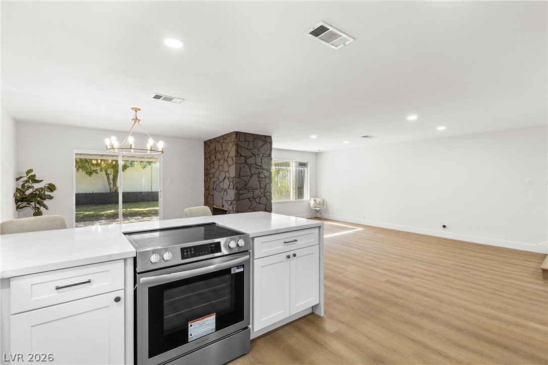 Photo 9 of 29, 4681 Lancer Way
