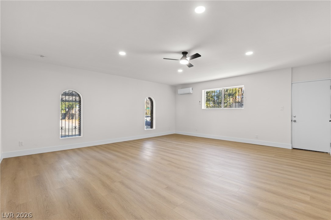 Photo 10 of 29, 4681 Lancer Way