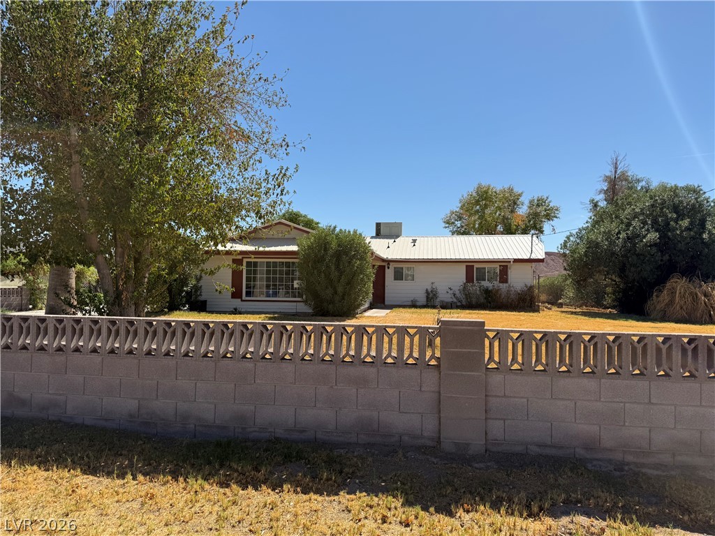1635 Anasazi Avenue, Logandale 89021
