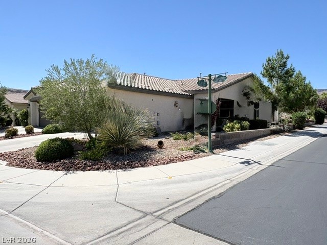 Photo 6 of 27, 5311 Progresso Street