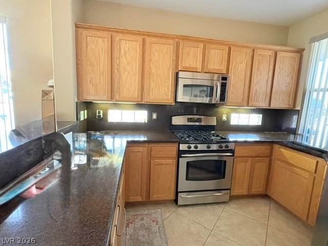 Photo 7 of 27, 5311 Progresso Street