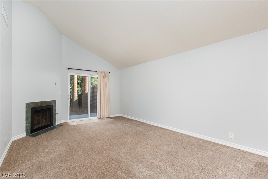 Photo 6 of 28, 3127 Bel Air Drive