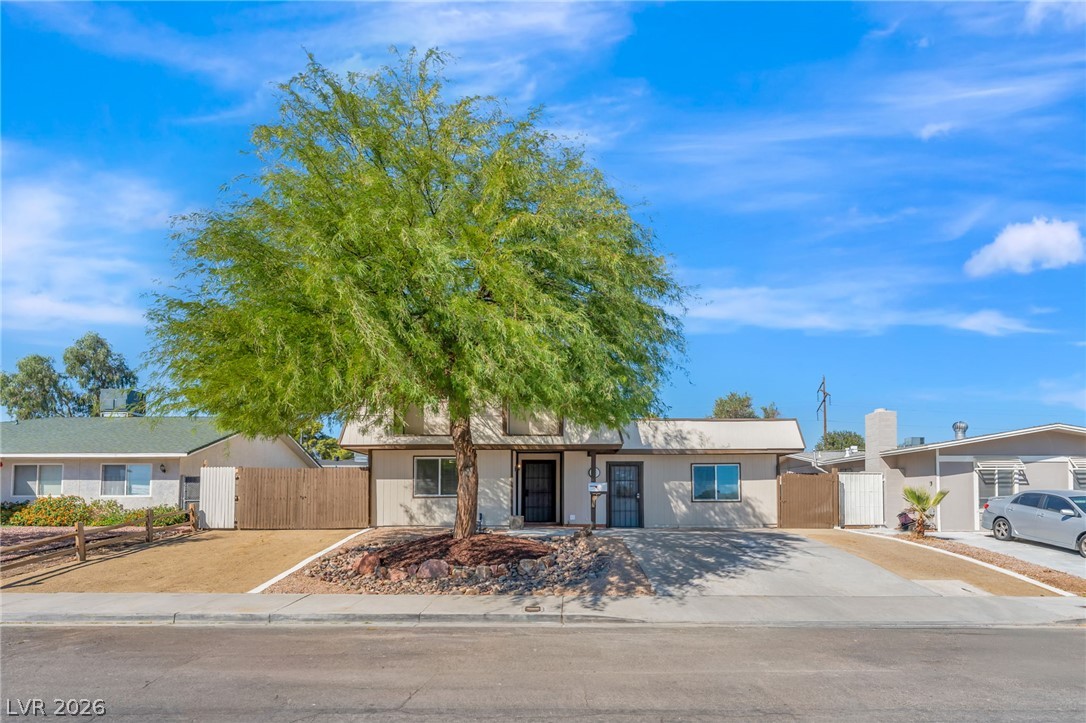 816 Antigua Street, Las Vegas 89145