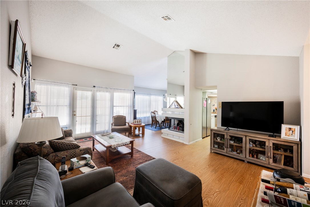 Photo 4 of 2699 Aldonza Drive