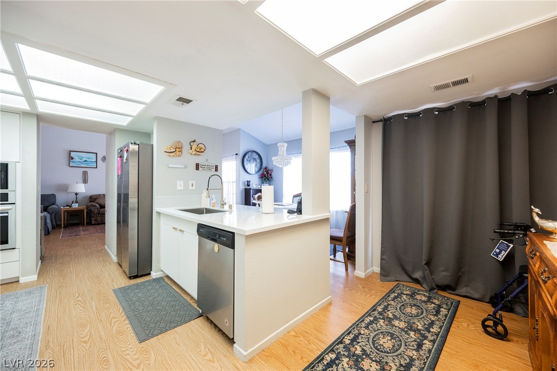 Photo 14 of 65, 2699 Aldonza Drive