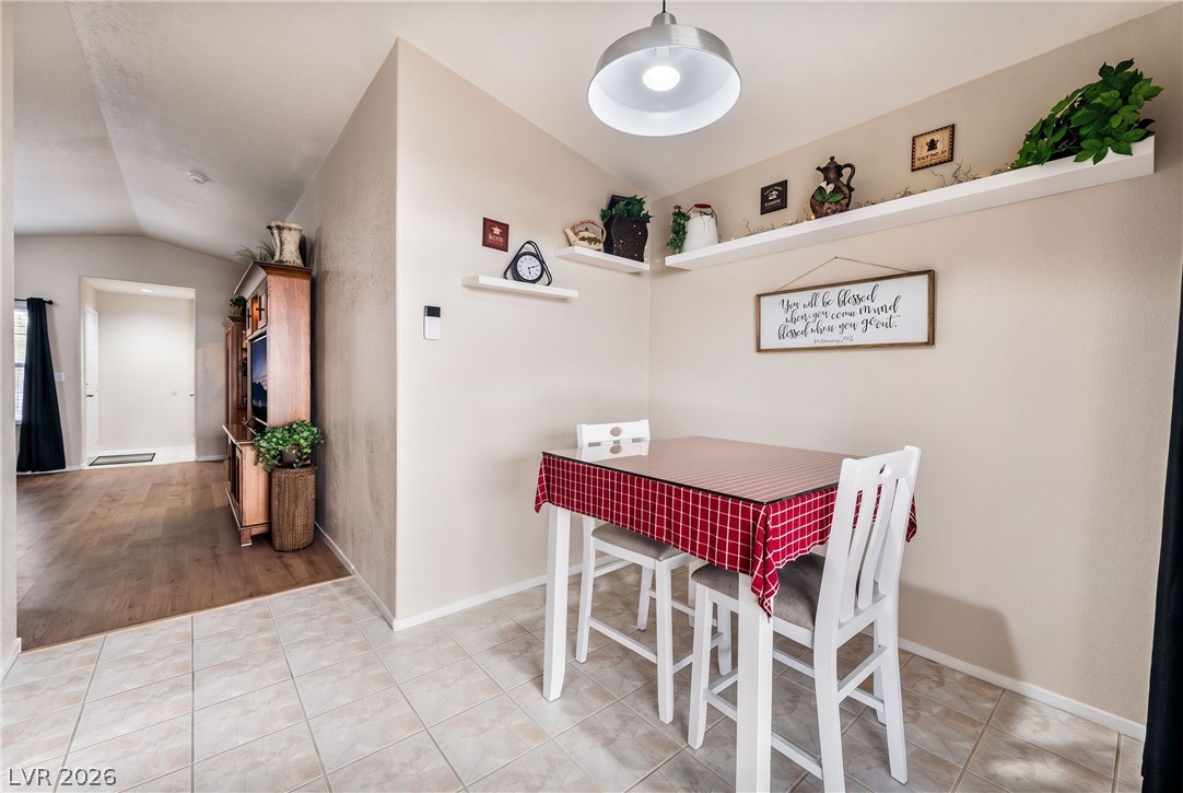 Photo 9 of 36, 5424 Comchec Way #105