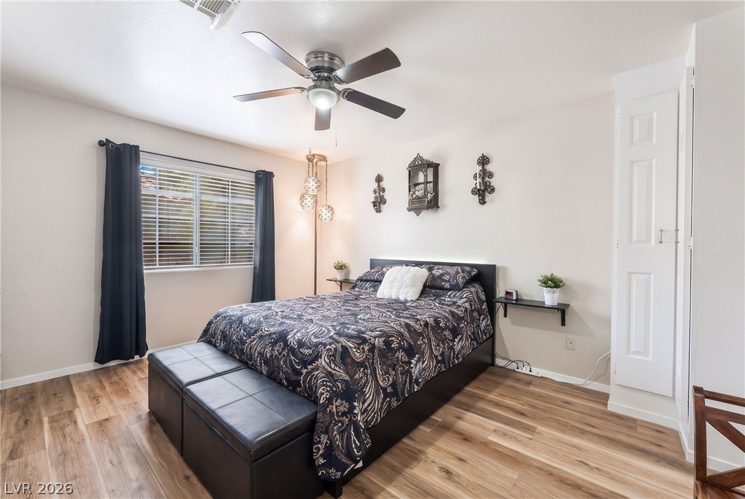 Photo 18 of 36, 5424 Comchec Way #105