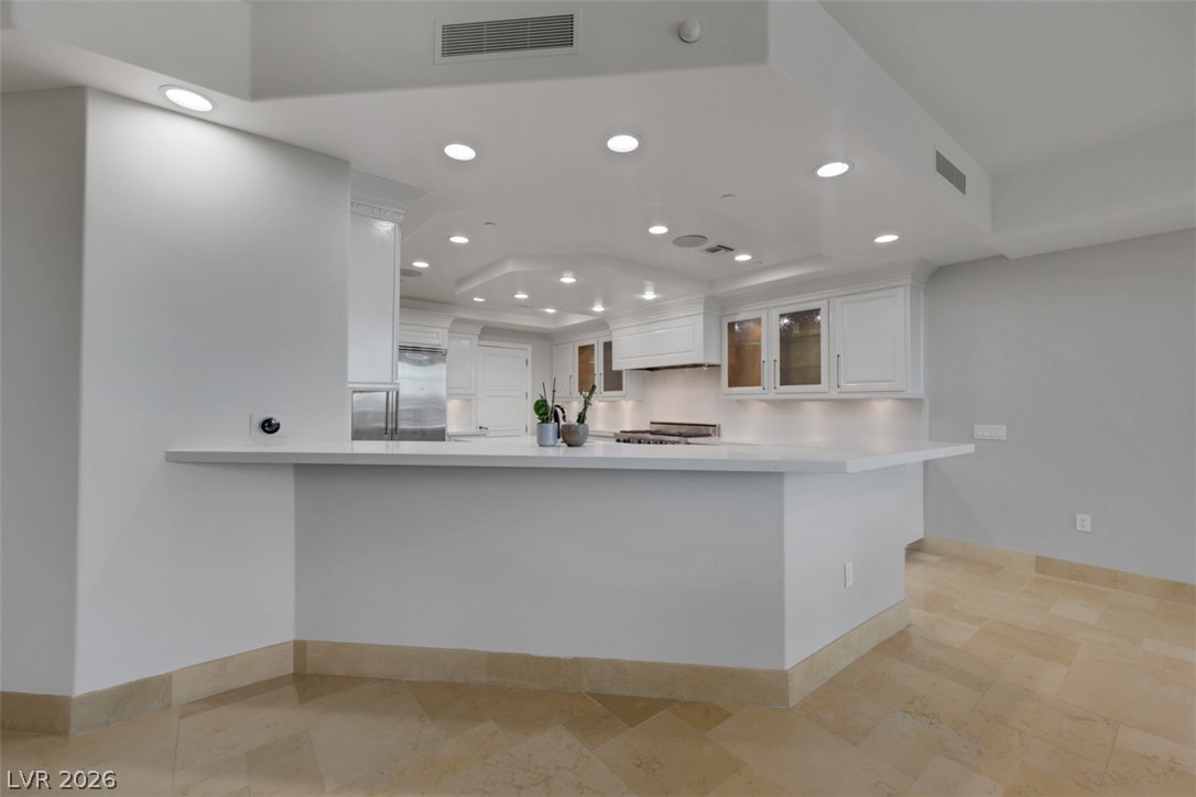 Photo 19 of 55, 9103 Alta Drive #404