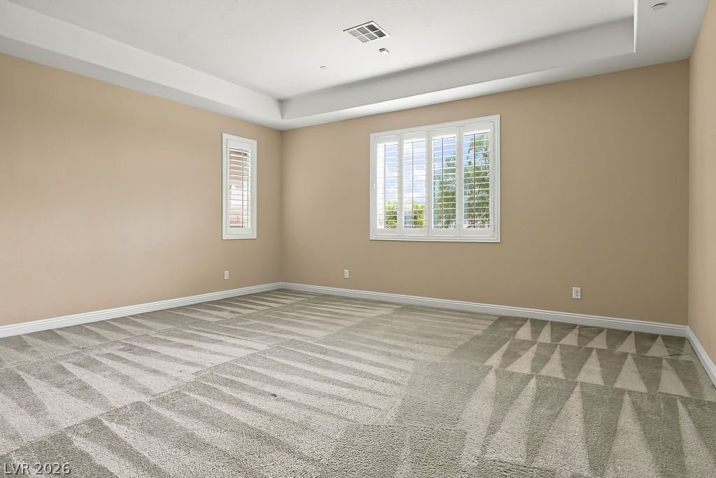 Photo 25 of 48, 286 Lindura Court