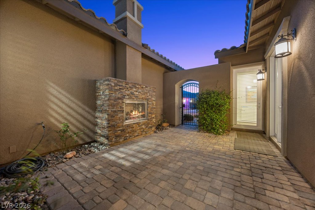 Photo 7 of 94, 286 Besame Court
