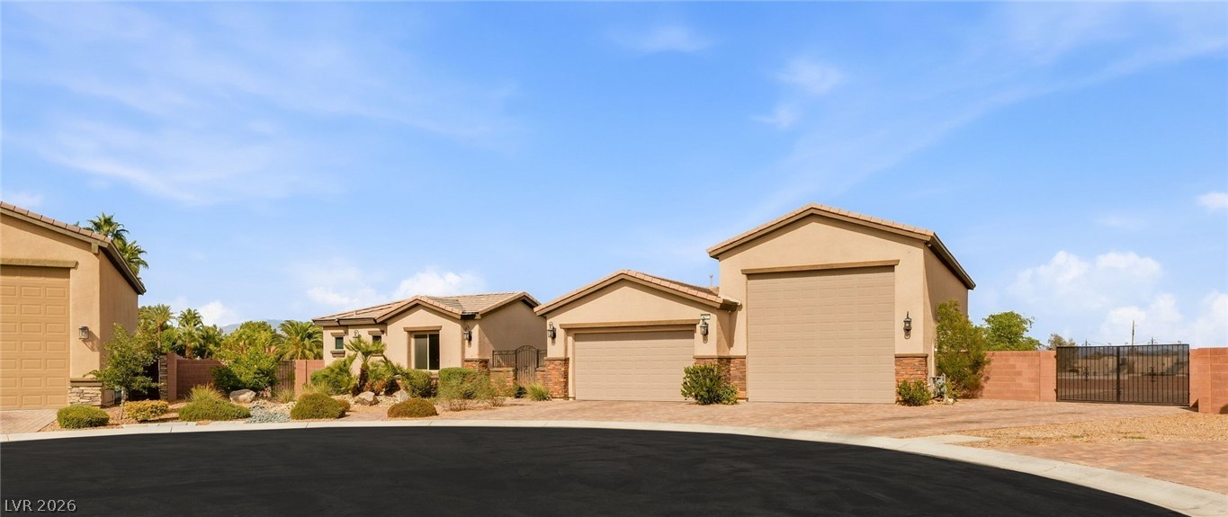 Photo 2 of 4880 N Juliano Road