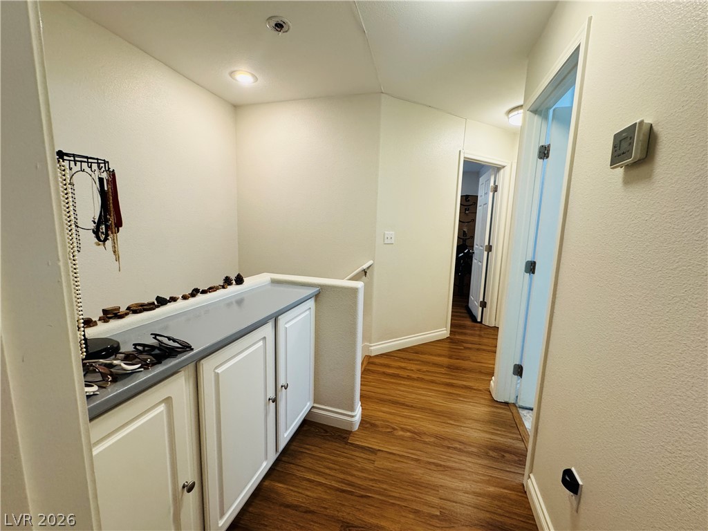 Photo 16 of 31, 2689 Cottonwillow Street