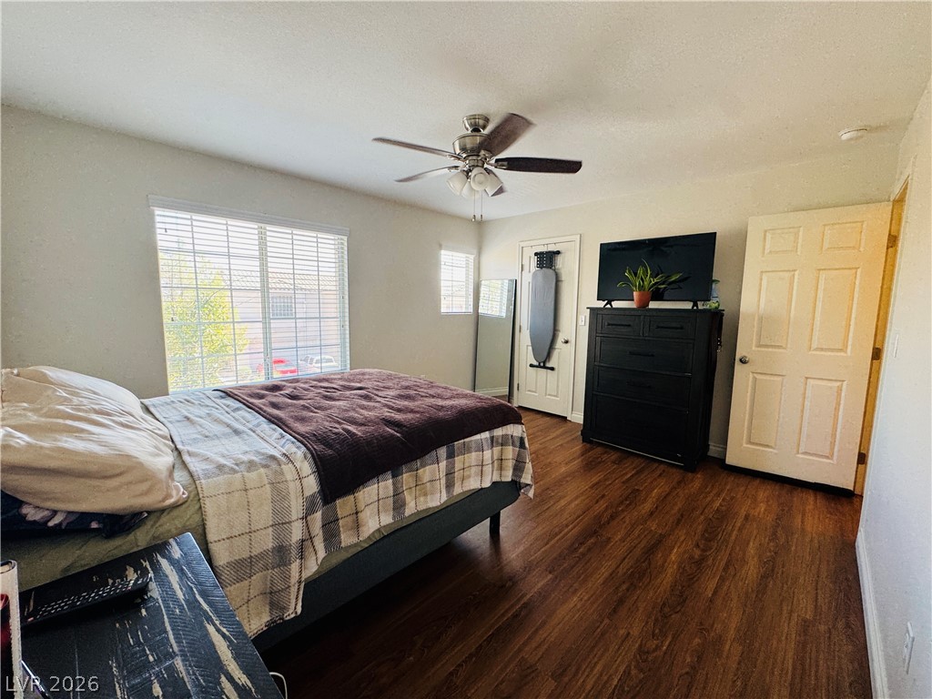 Photo 18 of 31, 2689 Cottonwillow Street