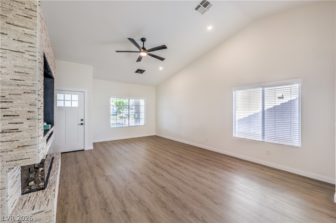 Photo 10 of 38, 7504 Powder River Court