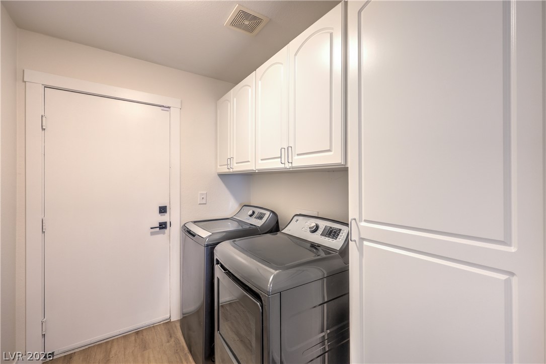 Photo 31 of 38, 7504 Powder River Court