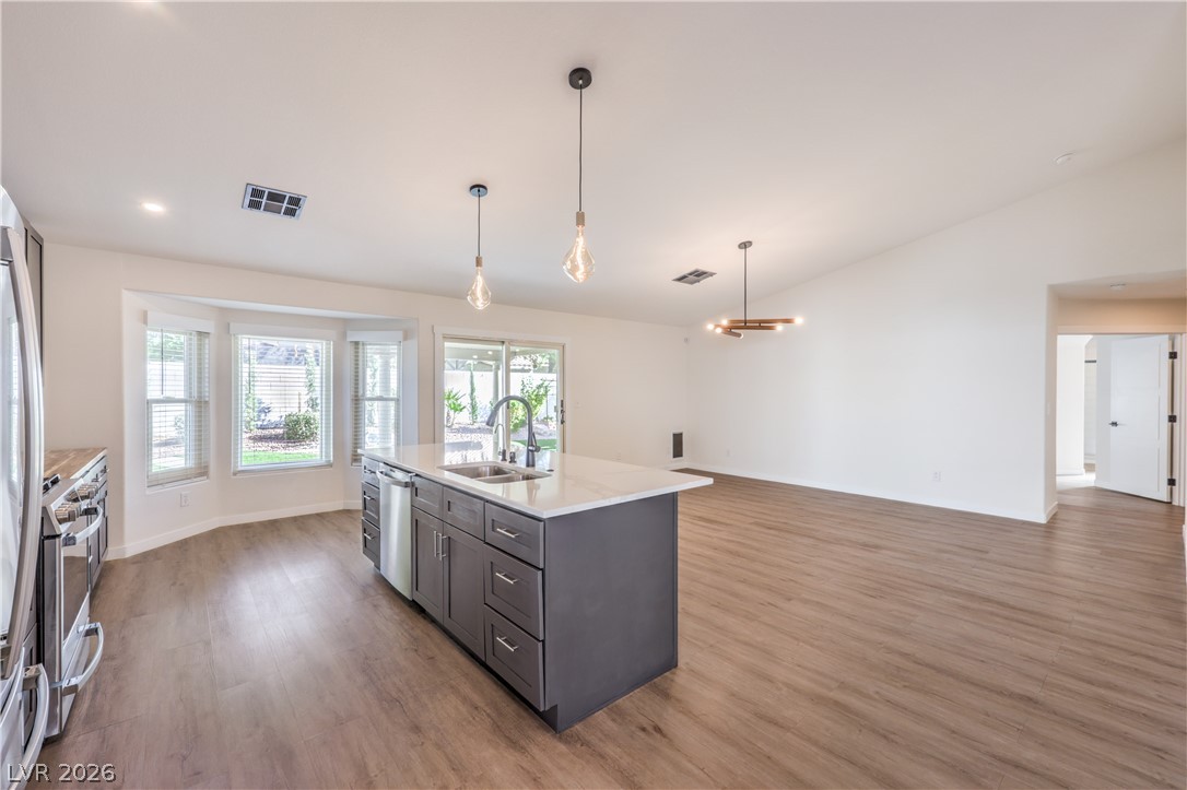 Photo 19 of 38, 7504 Powder River Court