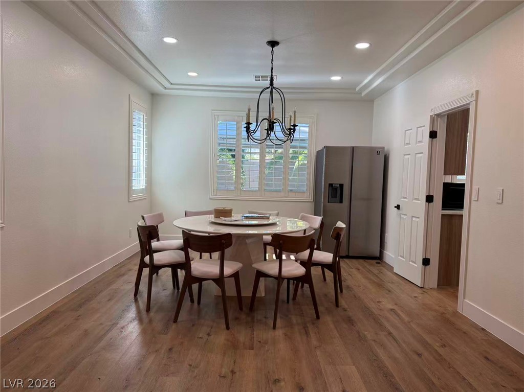 Photo 6 of 52, 605 Runbridge Street