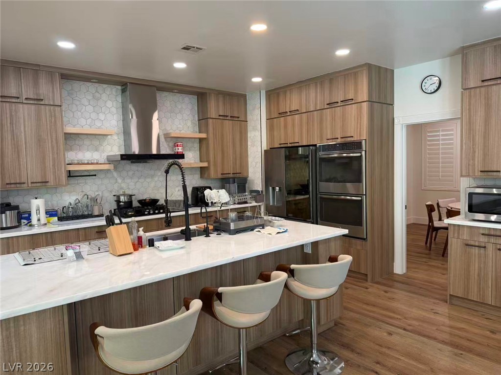 Photo 7 of 52, 605 Runbridge Street