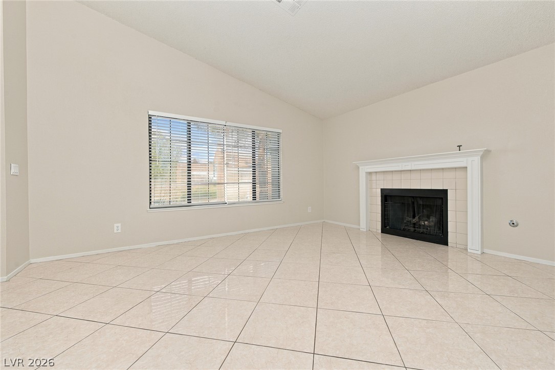 Photo 5 of 4448 Ryder Lane