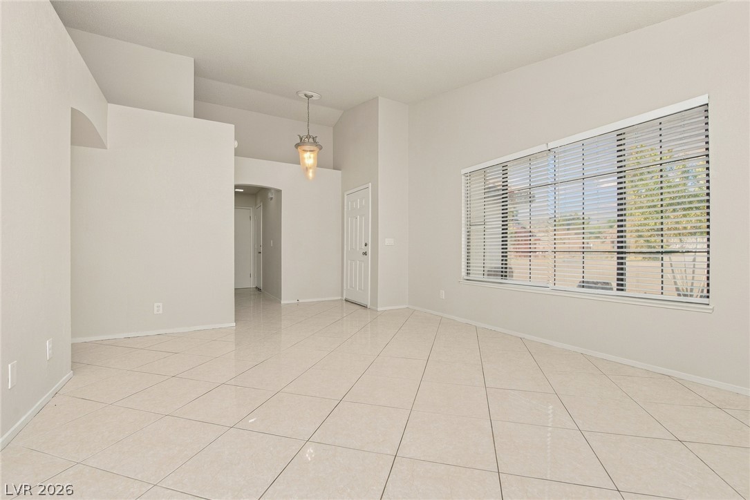 Photo 6 of 26, 4448 Ryder Lane