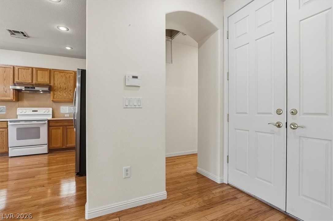 Photo 39 of 60, 4639 Denaro Drive