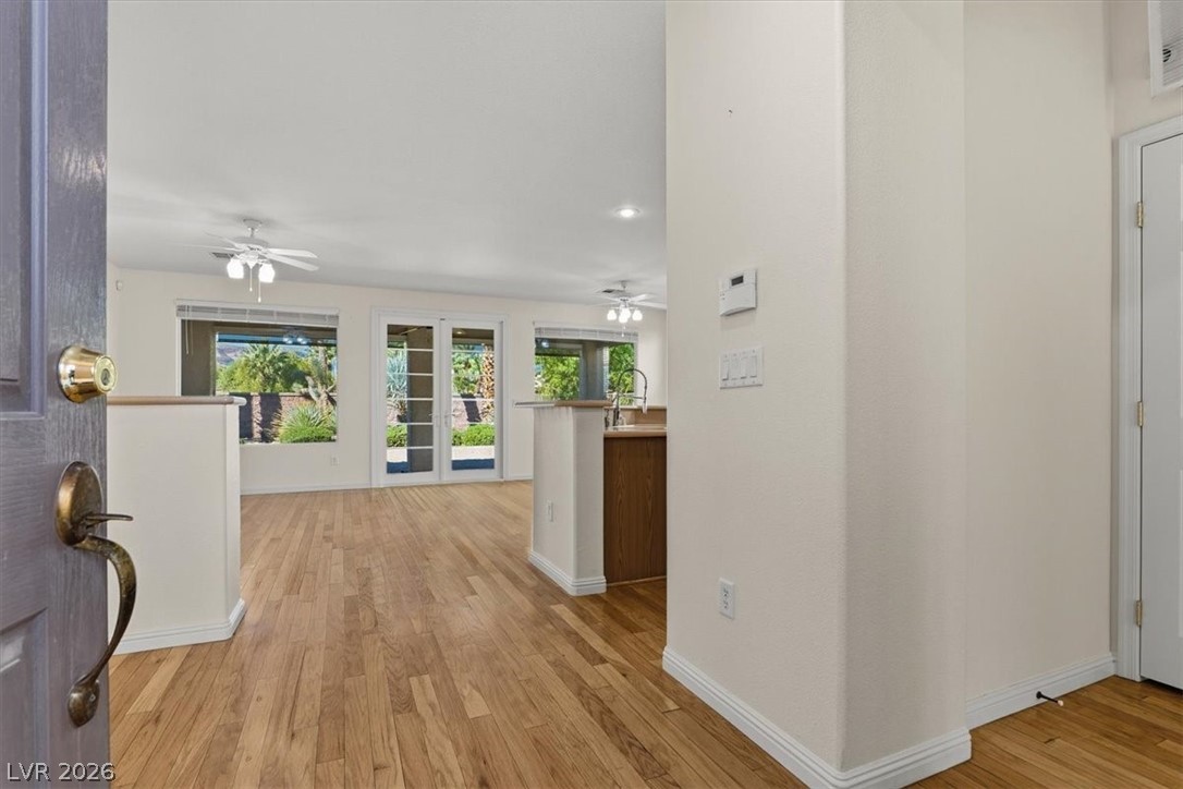 Photo 5 of 4639 Denaro Drive