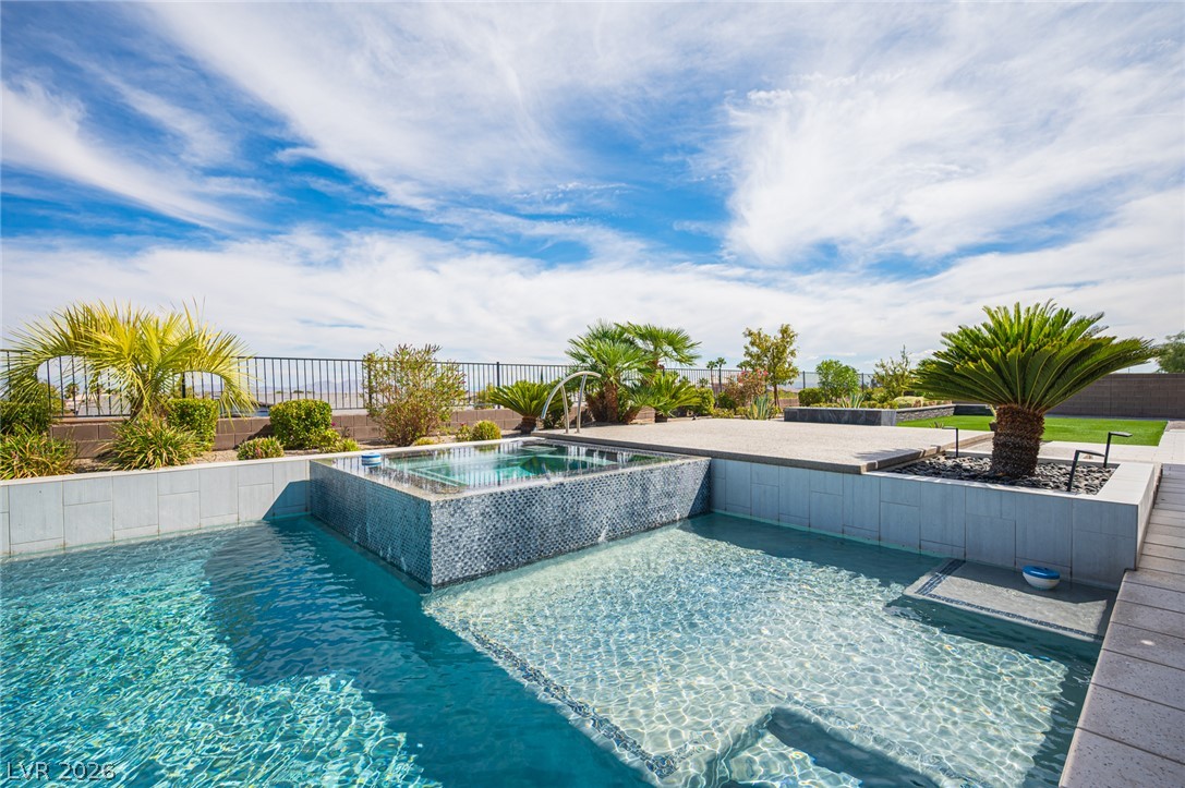 Photo 8 of 40, 5390 Vista Del Canyon Circle