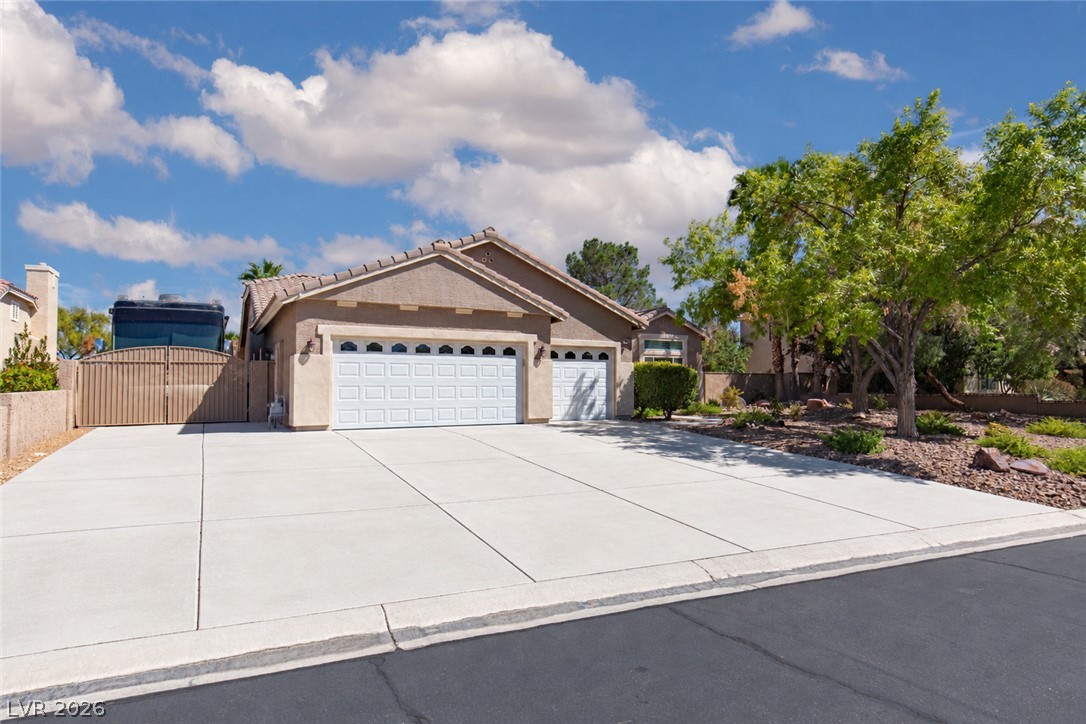 4670 Los Rancheros Avenue, Las Vegas 89129