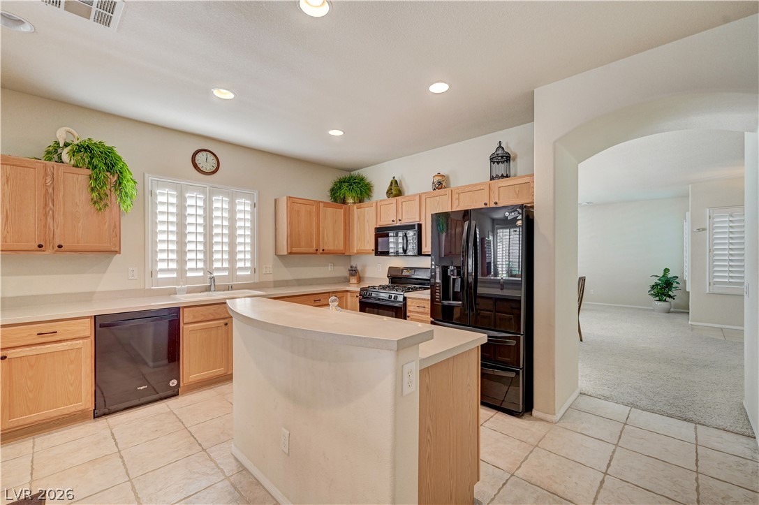 Photo 6 of 57, 2627 Thornview Street