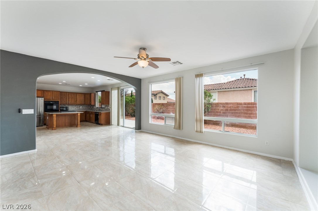 Photo 10 of 50, 11769 San Rosarita Court