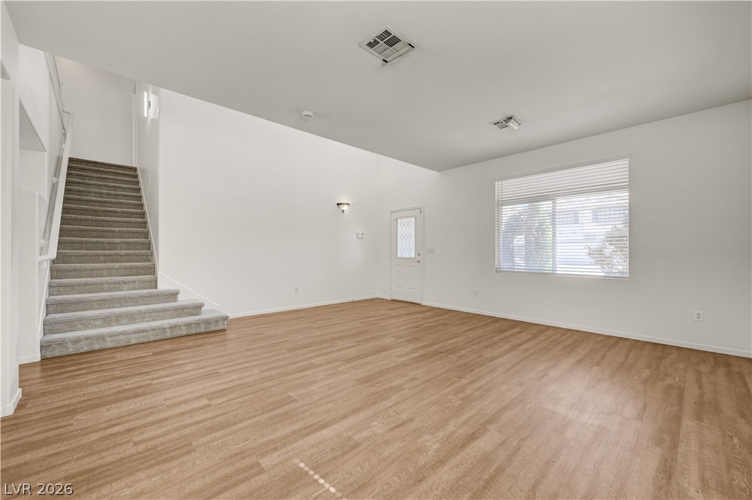 Photo 7 of 52, 6572 Plum Orchard Circle