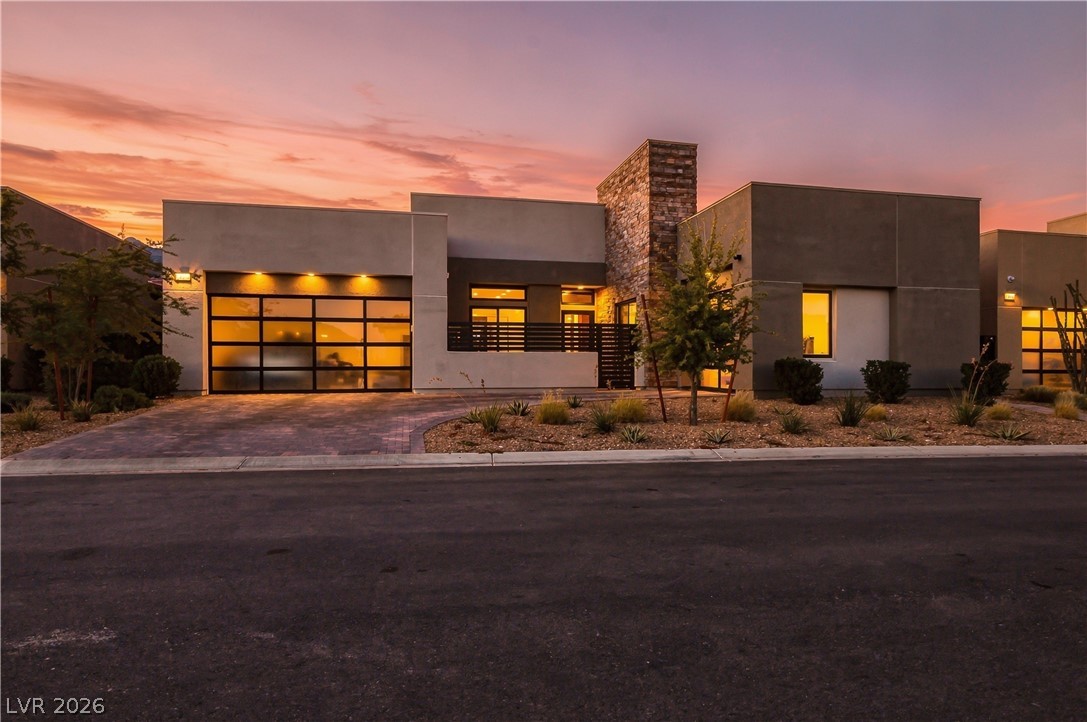 Photo 2 of 477 E Vista Sunset Avenue