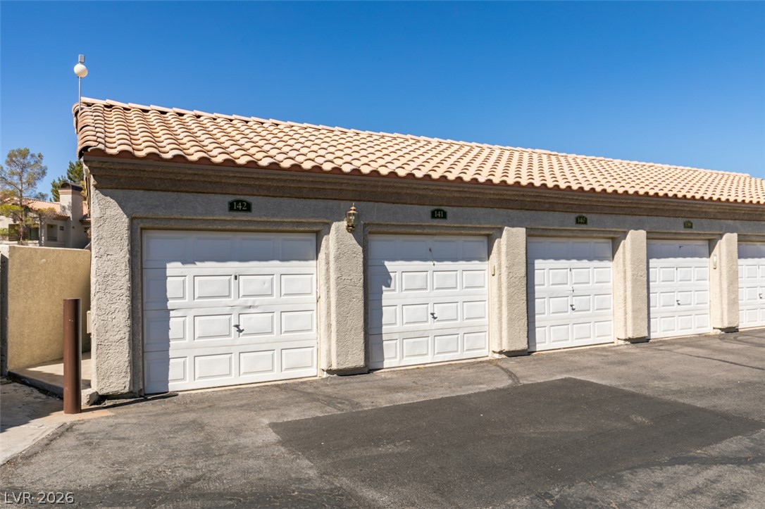Photo 32 of 37, 2251 Wigwam Parkway #723