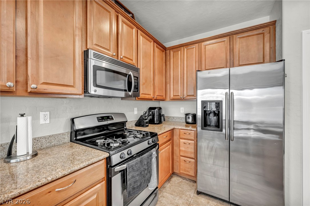 Photo 15 of 42, 7816 Desertdeer Court