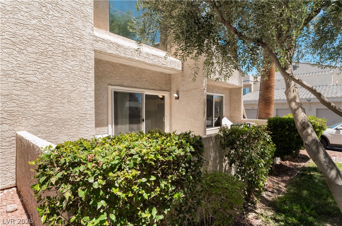 Photo 34 of 42, 6250 W Flamingo Road #37