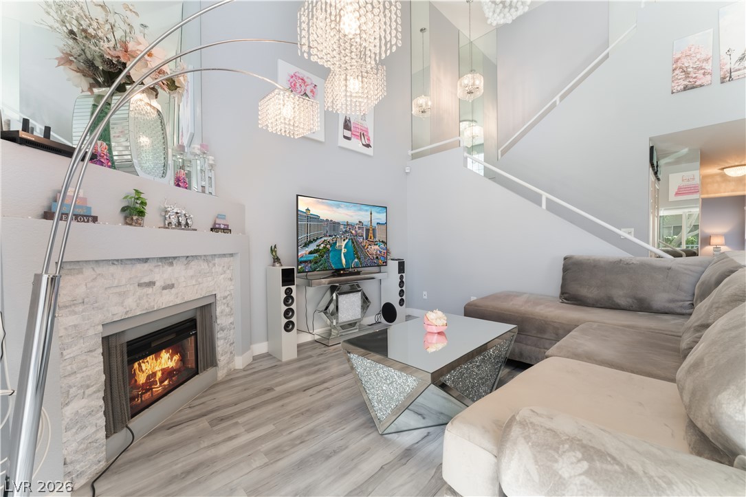 Photo 9 of 42, 6250 W Flamingo Road #37
