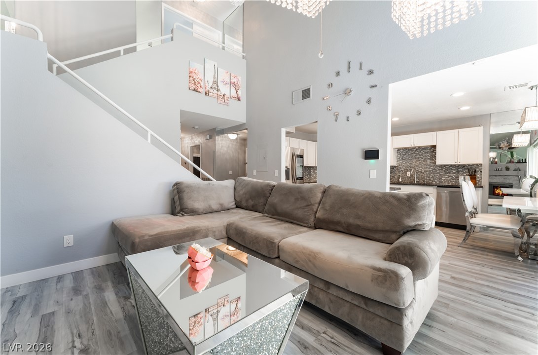Photo 10 of 42, 6250 W Flamingo Road #37