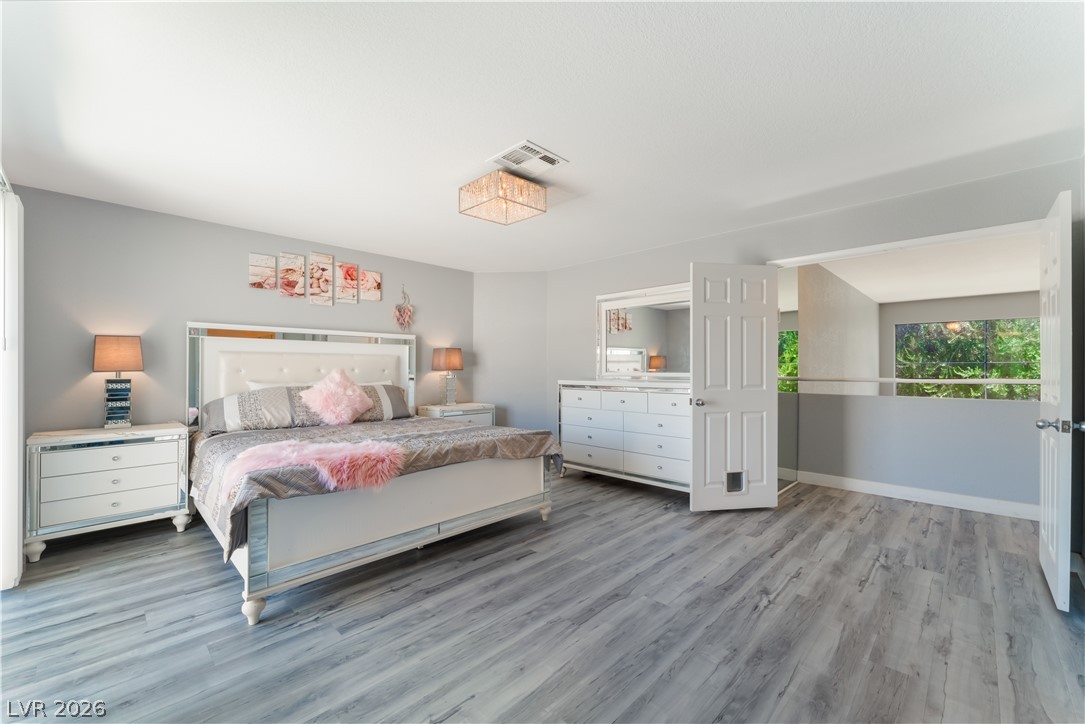 Photo 16 of 42, 6250 W Flamingo Road #37