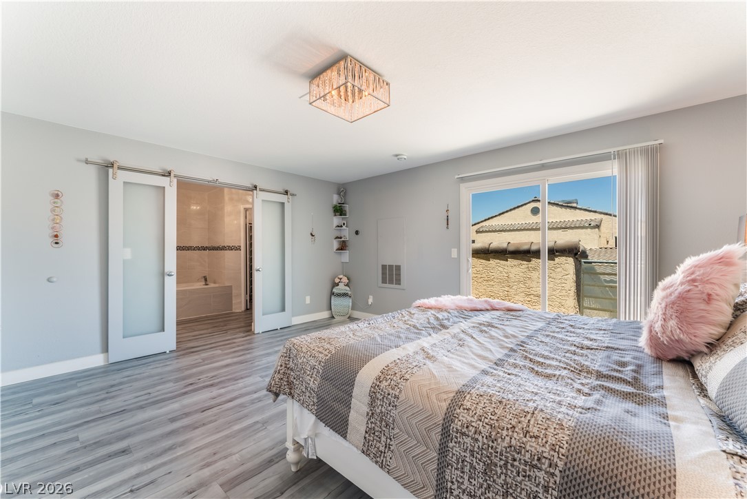 Photo 18 of 42, 6250 W Flamingo Road #37