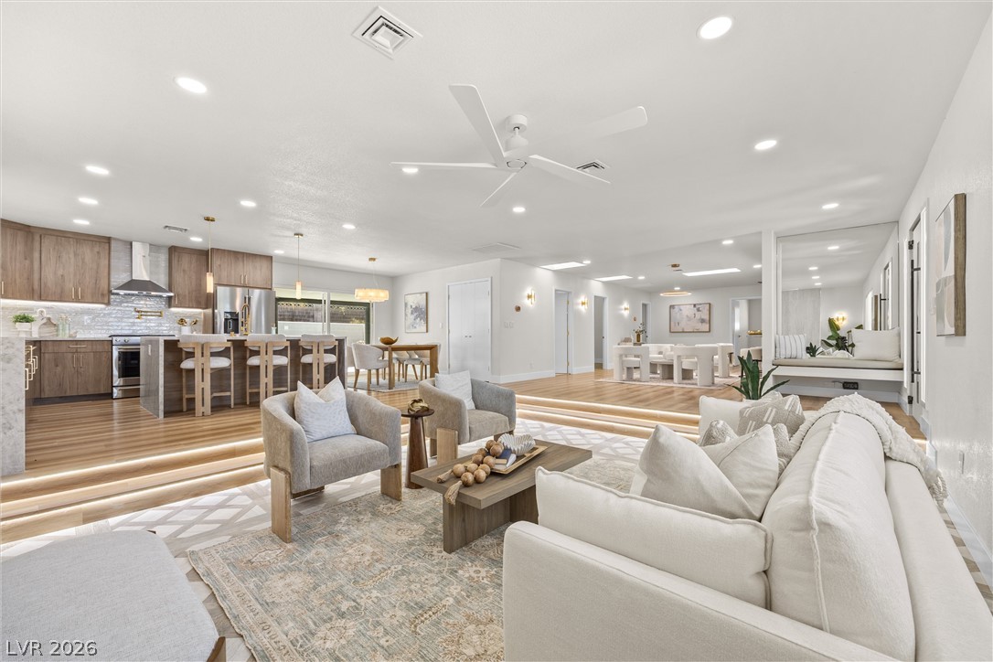 1242 Campbell Drive, Las Vegas 89102